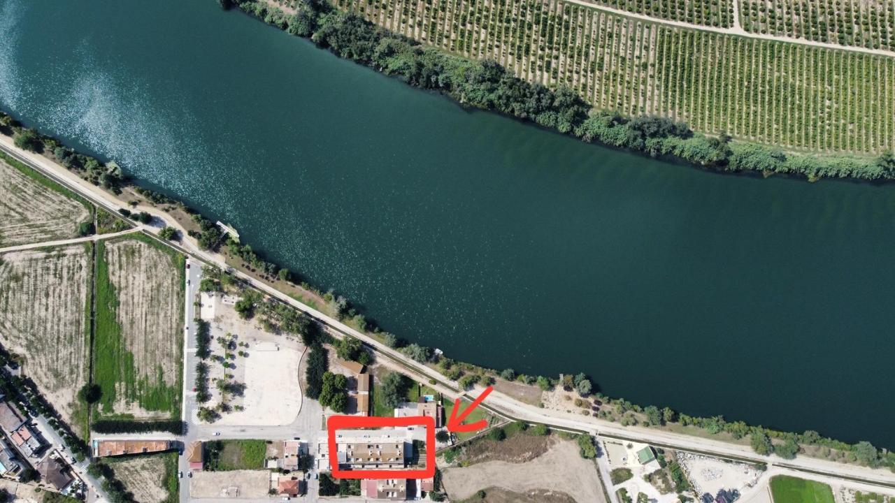 Duplex Rio Ebro Apartment Deltebre Ngoại thất bức ảnh